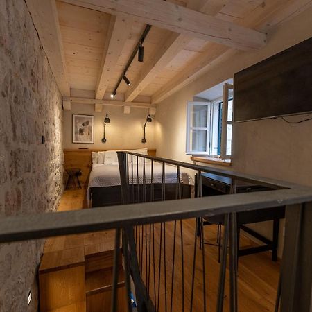 Superior 1 Bedroom Apartment Gabriela Next To Buza Beach Dubrovnik Bagian luar foto