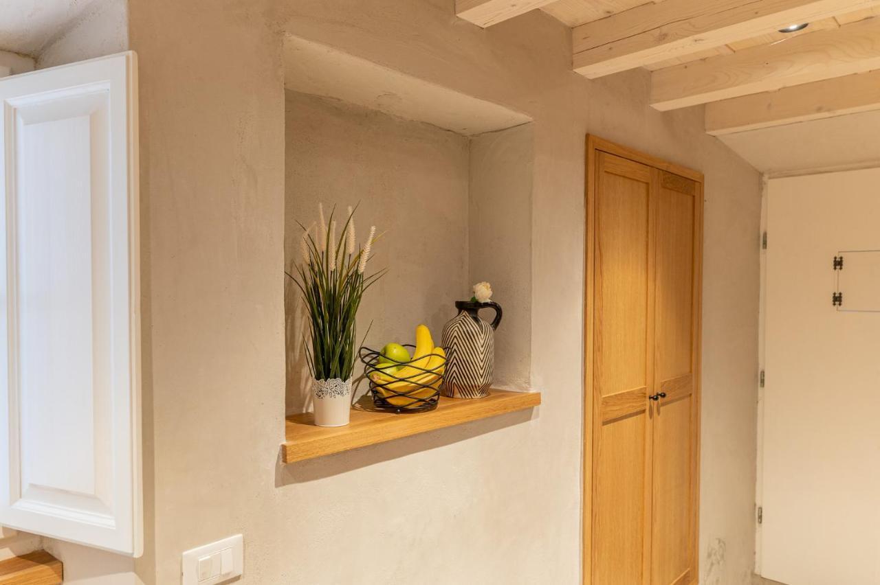 Superior 1 Bedroom Apartment Gabriela Next To Buza Beach Dubrovnik Bagian luar foto