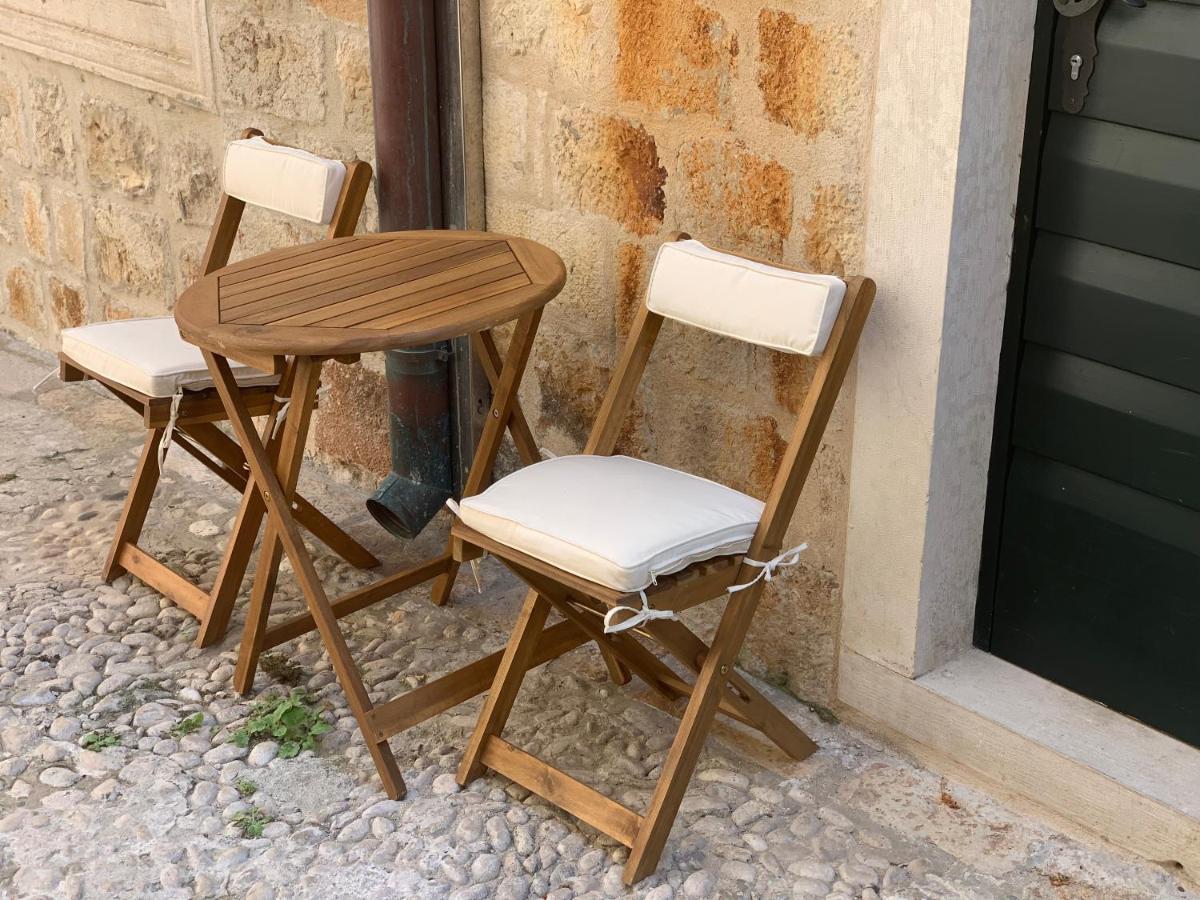 Superior 1 Bedroom Apartment Gabriela Next To Buza Beach Dubrovnik Bagian luar foto